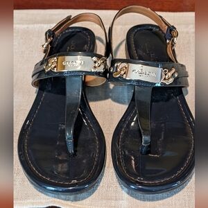 Coach Caterine Navy Blue Patent Leather Thongs Sandals Size 5.5